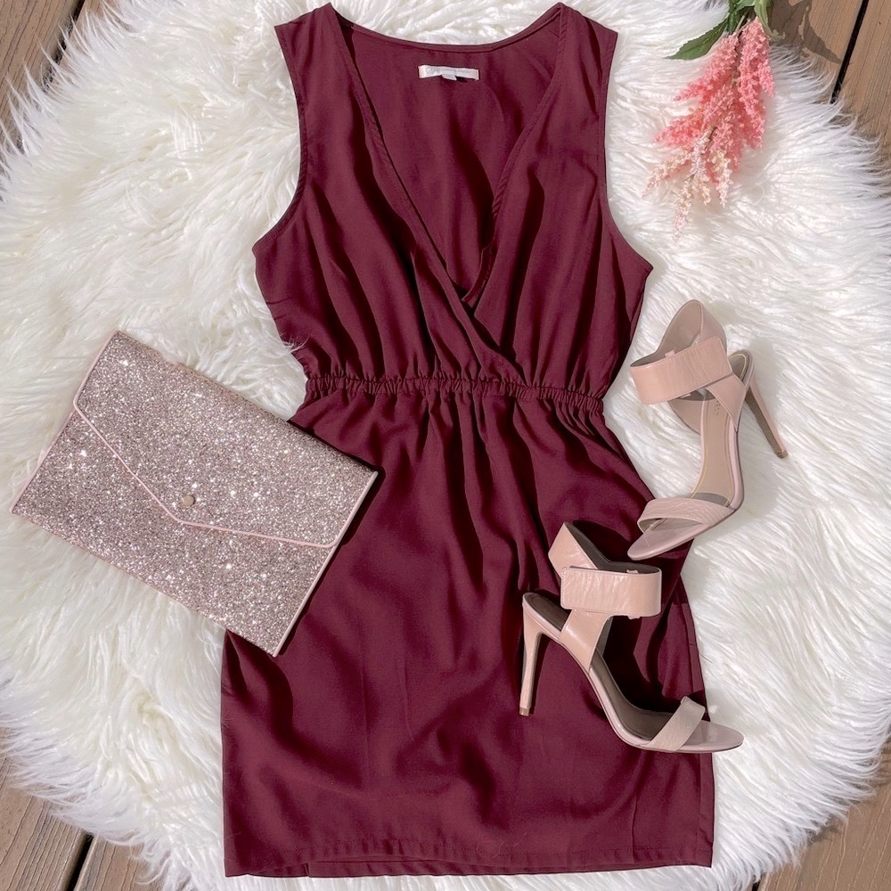 🎉HP🎉Maroon dress with pockets!
